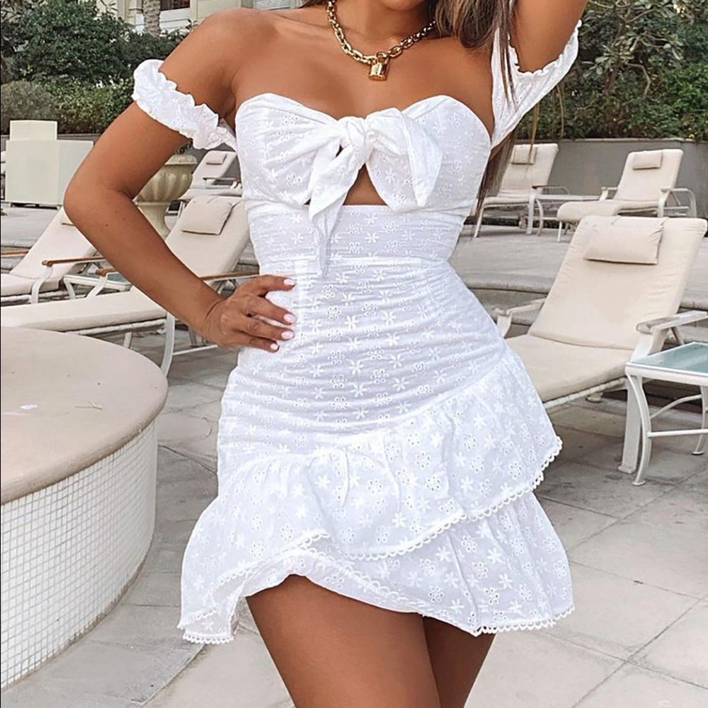 White, Fashion Nova dress. Never worn. Brand New